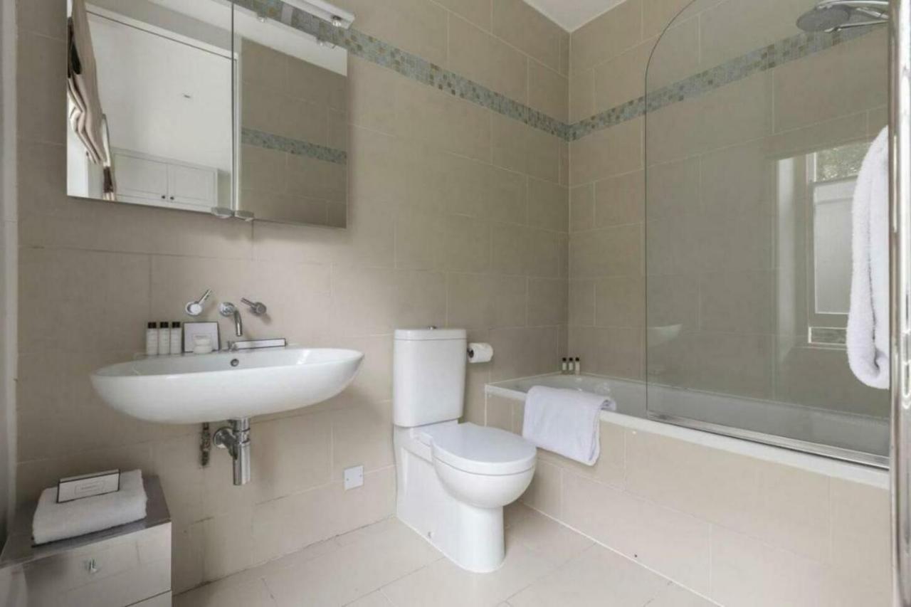 Victoria Apart In Amsterdam Kawthaung Exterior photo